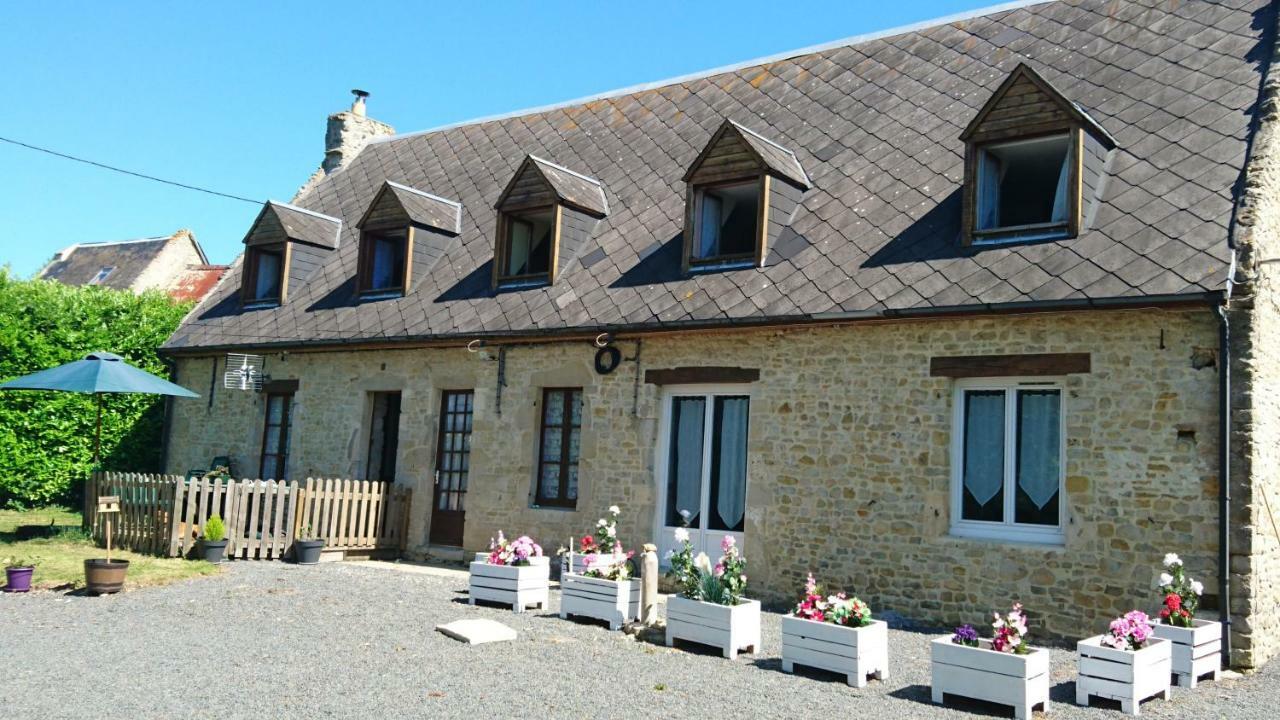 Gite Chez Lili Aignerville Exterior photo